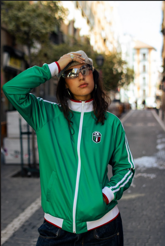 Jacket  Oficial México F.C. – Rumbo al Mundial 2026 ( VERDE )