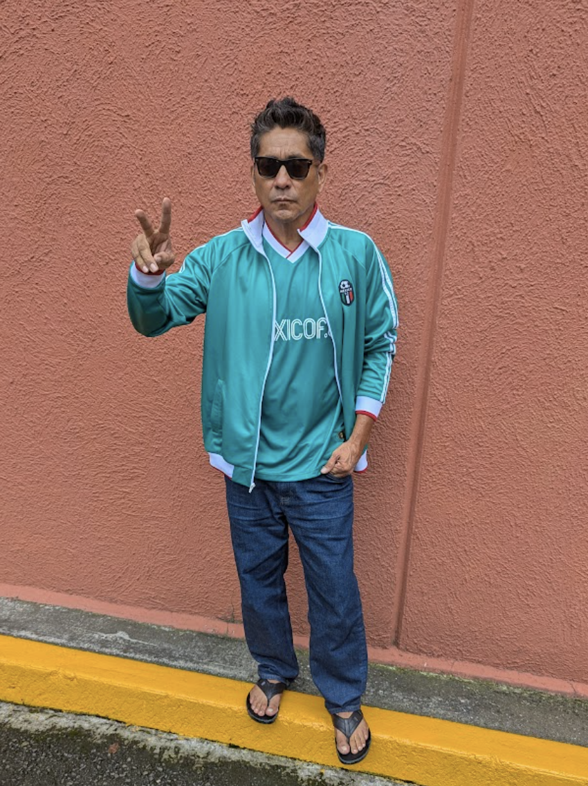 Jacket  Oficial México F.C. – Rumbo al Mundial 2026 ( VERDE )